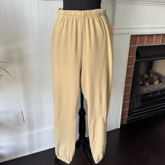 NEW Free People Comeback Jogger ~Incense Taupe ~Large - Picture 6 of 11